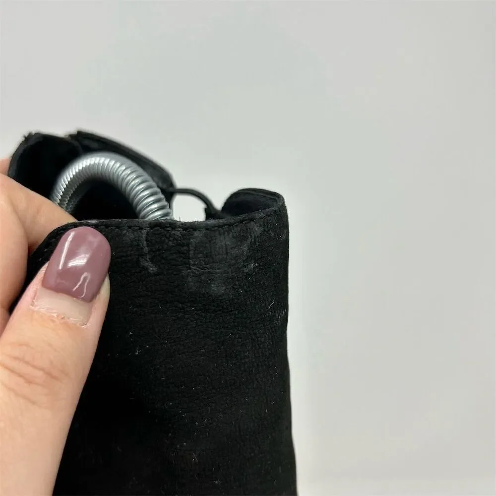 Eileen Fisher Black Leather Ankle Booties Size 7.5 Casual Back Zip Closure